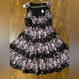 White House Black Market midi, Sz. 10, dress w/black, purple & white flowers.